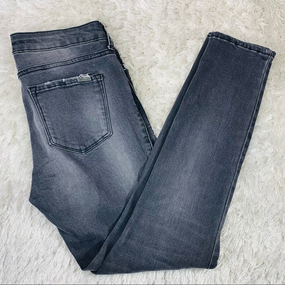 STS Blue Grey Emma Crop Jeans Distressed Sz 27